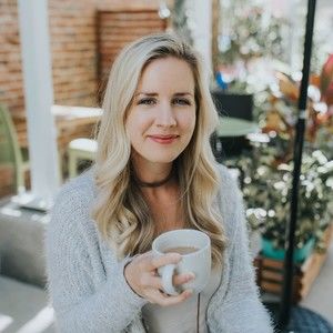 Meet your Posher, Casey